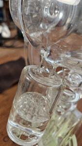 cracked glass bong repair